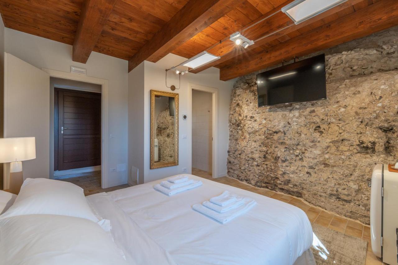 Porta Gemina History Lodge Urbisaglia Экстерьер фото